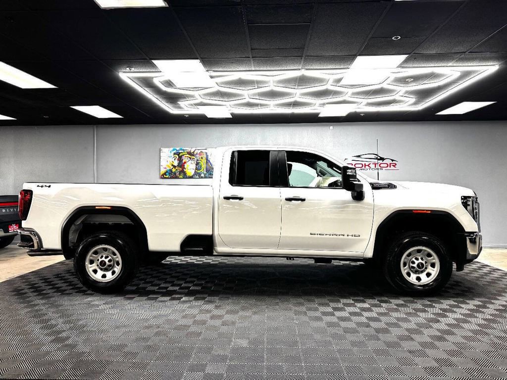 Used 2024 GMC Sierra 2500 Pro image 16
