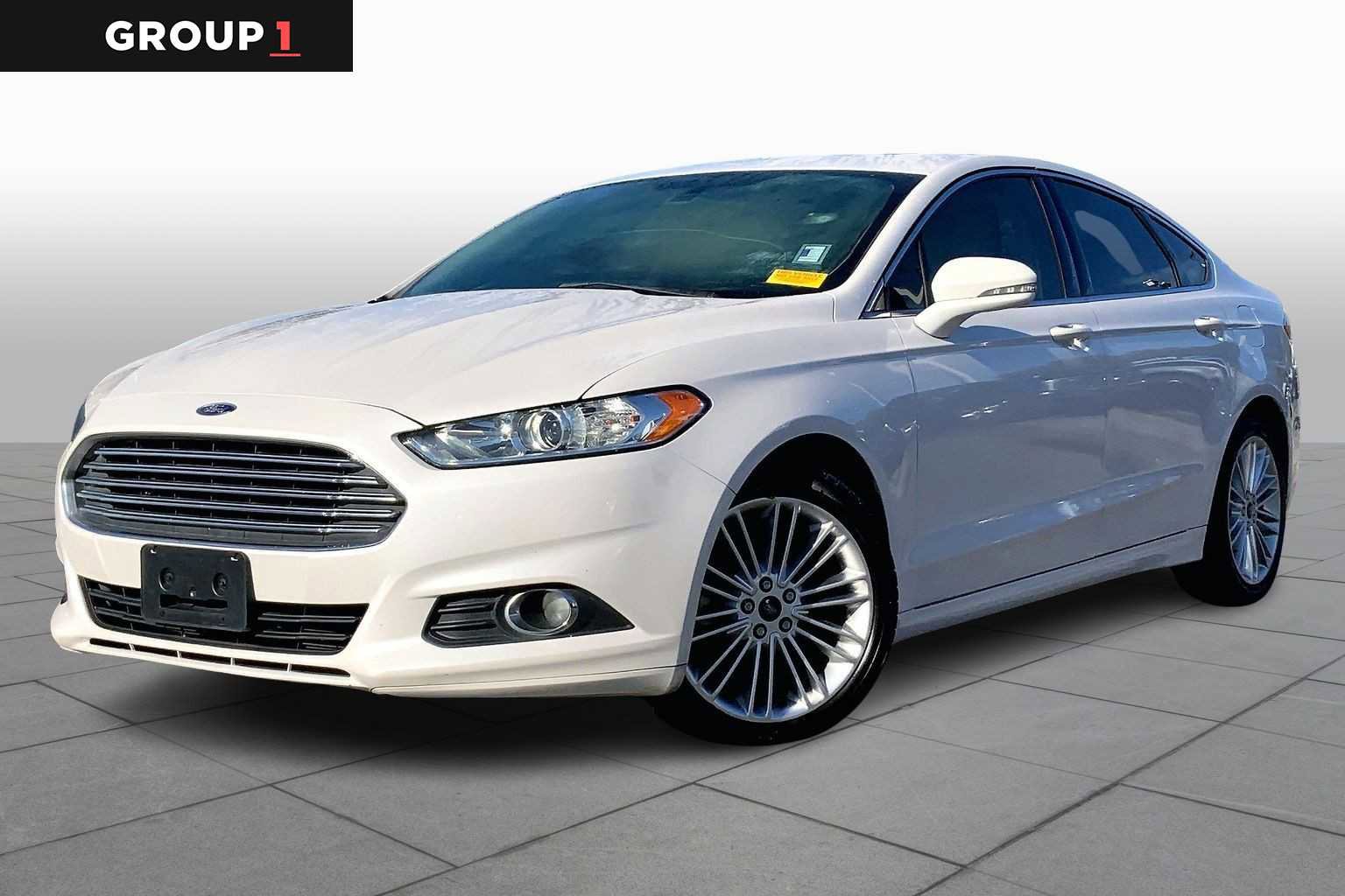 Used 2016 Ford Fusion SE w/ Equipment Group 202A