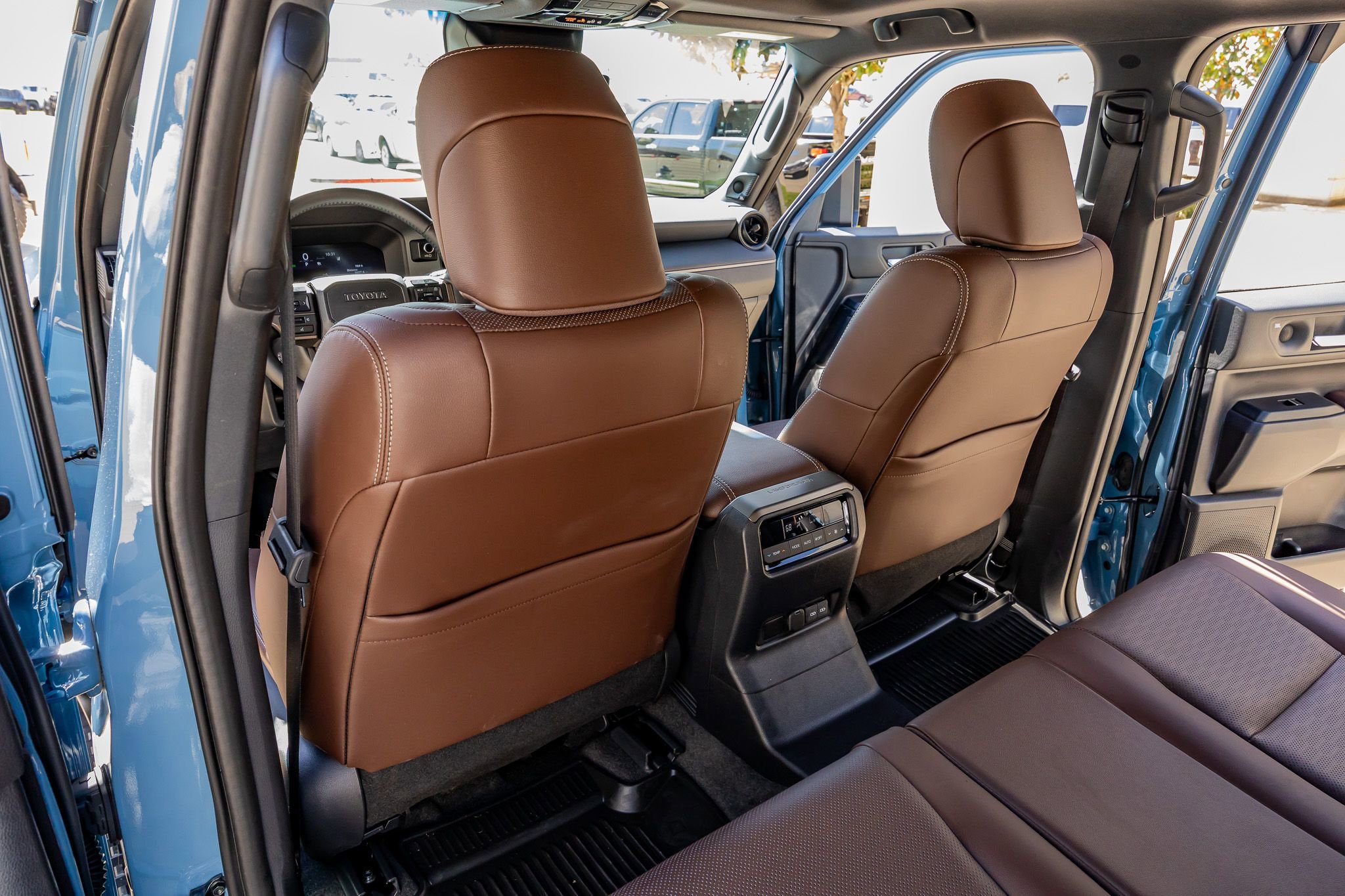 Used 2026 Toyota Land Cruiser w/ Premium Package AWD/4WD image 33