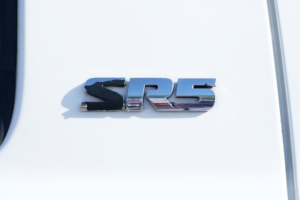 Used 2017 Toyota Tundra SR5 w/ SR5 Upgrade Package image 45