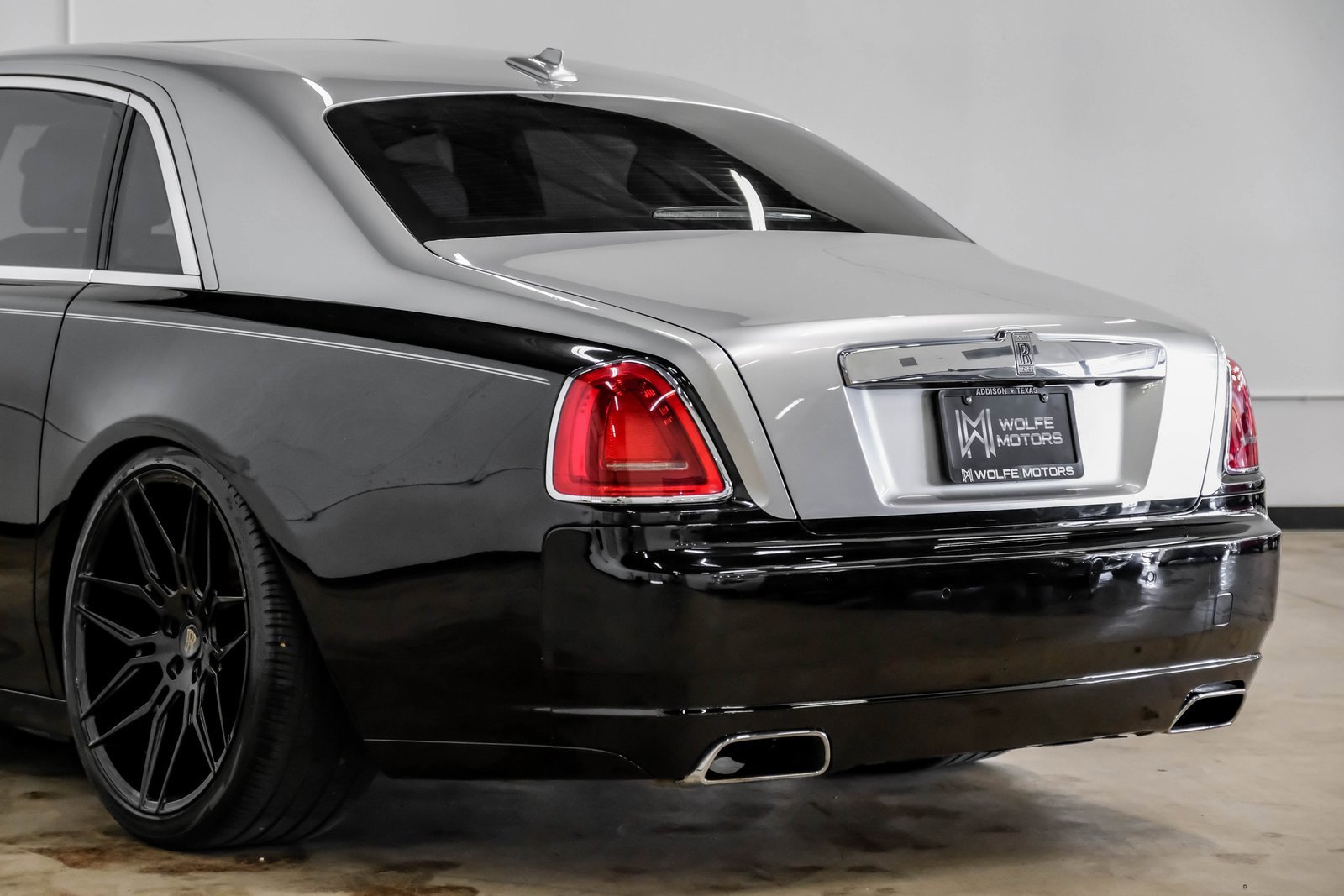 Used 2014 Rolls-Royce Ghost image 15