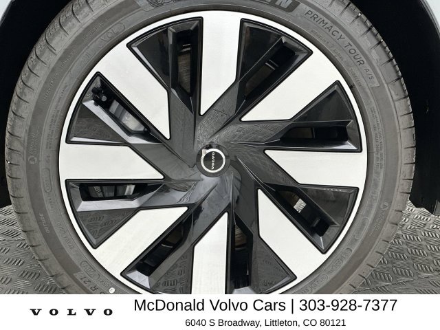 New 2026 Volvo EX90 Plus AWD/4WD image 10