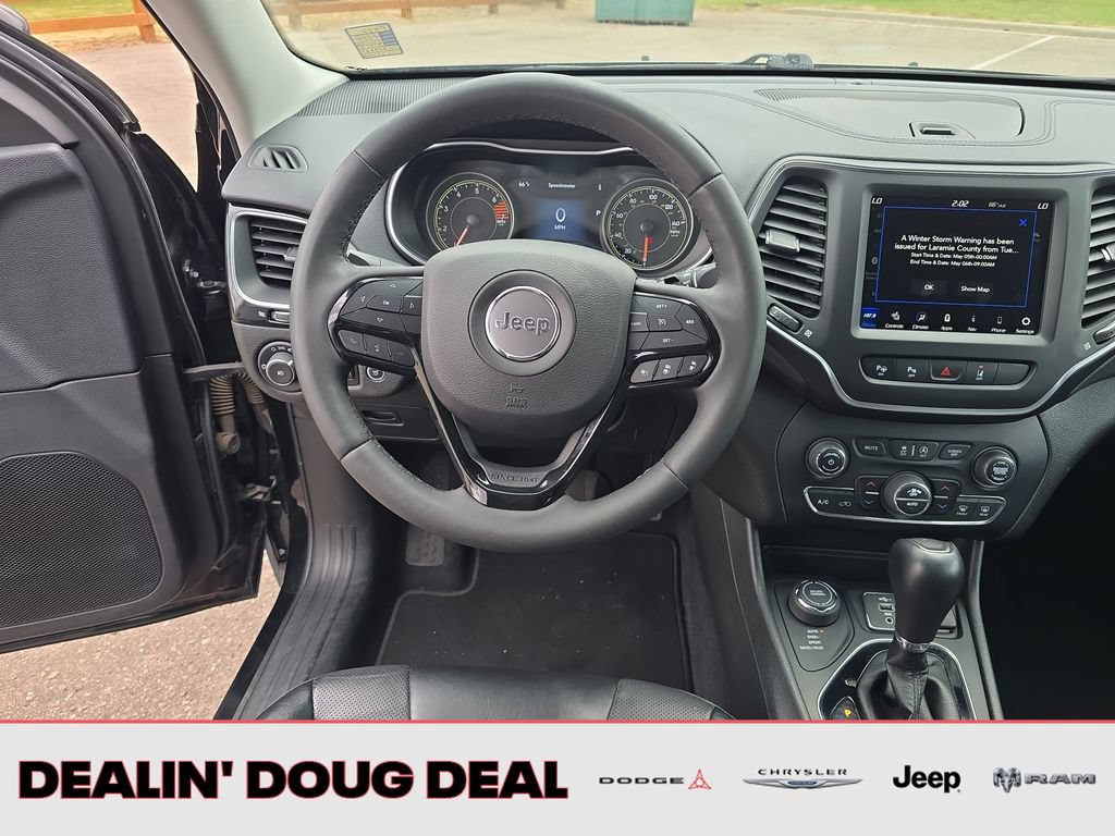 Used 2023 Jeep Cherokee Altitude Lux AWD/4WD image 14