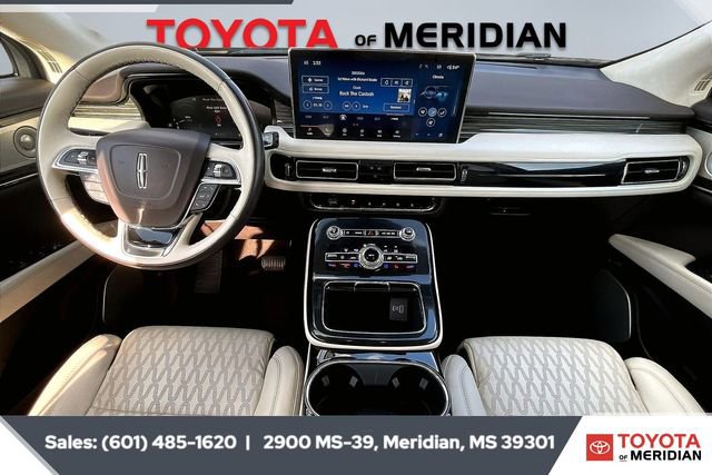 Used 2022 Lincoln Nautilus Black Label image 13