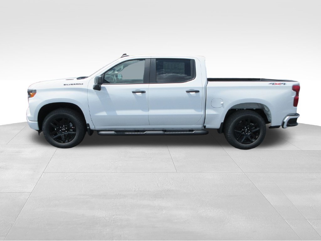 New 2026 Chevrolet Silverado 1500 Custom w/ Turbomax Blackout Package AWD/4WD image 3