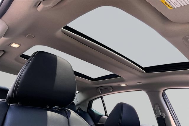 Used 2018 Nissan Maxima Platinum FWD image 26