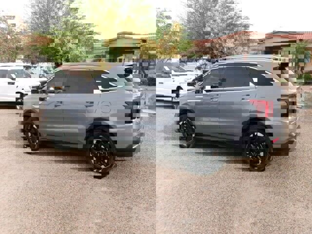 Used 2025 Kia Sorento S w/ Panoramic Sunroof Package image 11