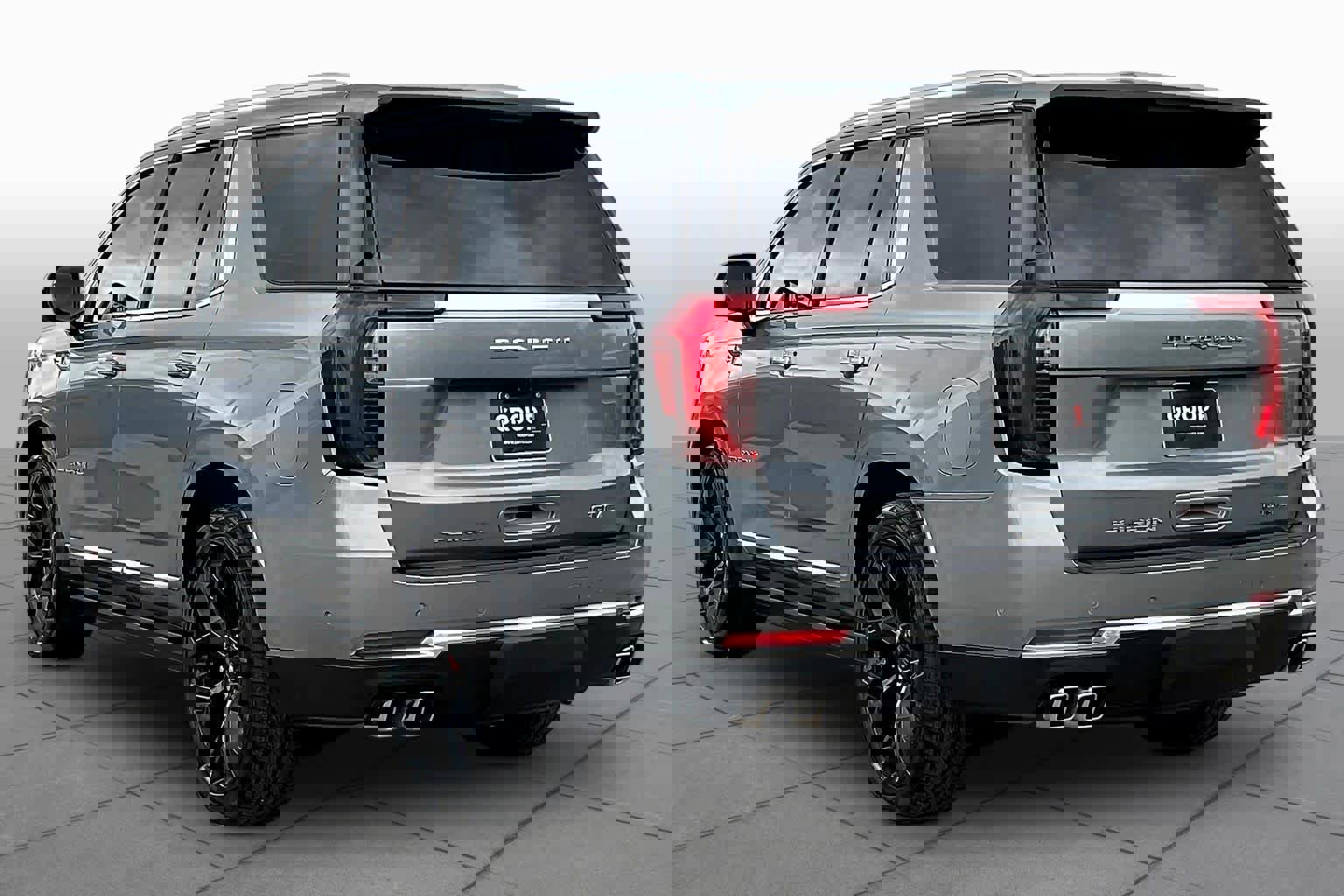 Used 2026 GMC Yukon Denali w/ Denali Reserve Package image 12