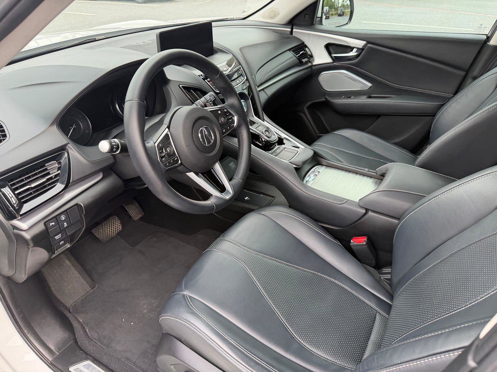 Certified 2023 Acura RDX FWD w/ Technology Package image 3