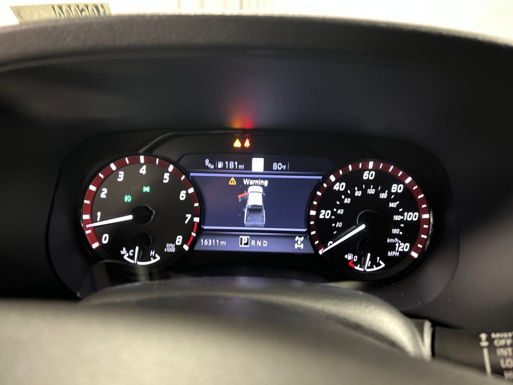 Used 2023 Nissan Frontier PRO-4X w/ Pro Convenience Package AWD/4WD image 14