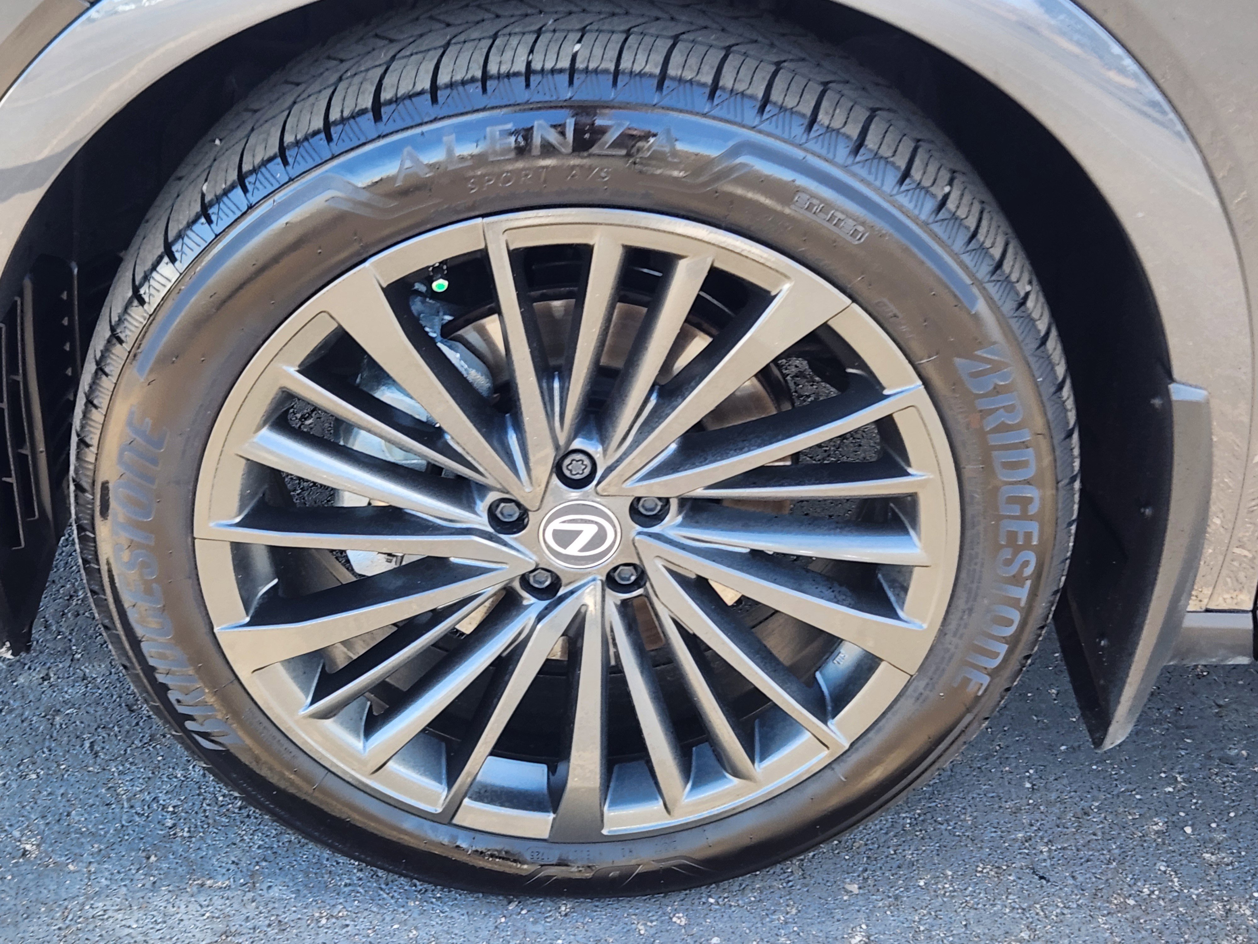 Used 2025 Lexus RX 350h w/ Convenience Package image 23