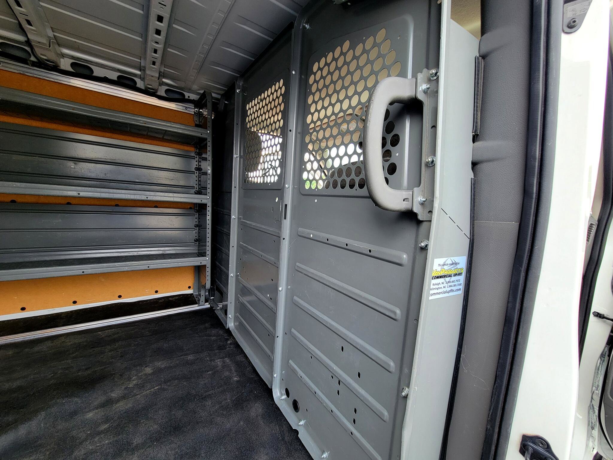 Used 2020 Nissan NV 2500 SV image 33
