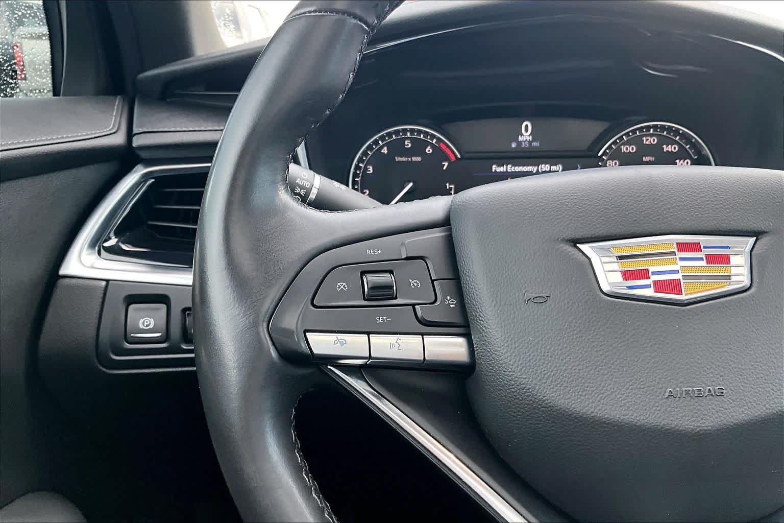 Used 2024 Cadillac XT6 Luxury FWD image 20