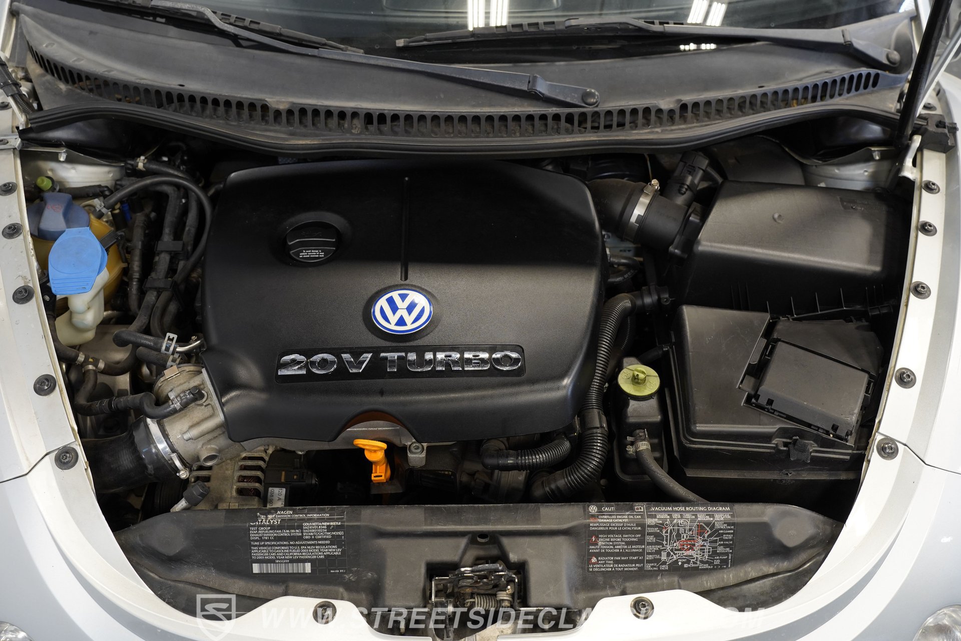 Used 2003 Volkswagen Beetle S FWD image 4