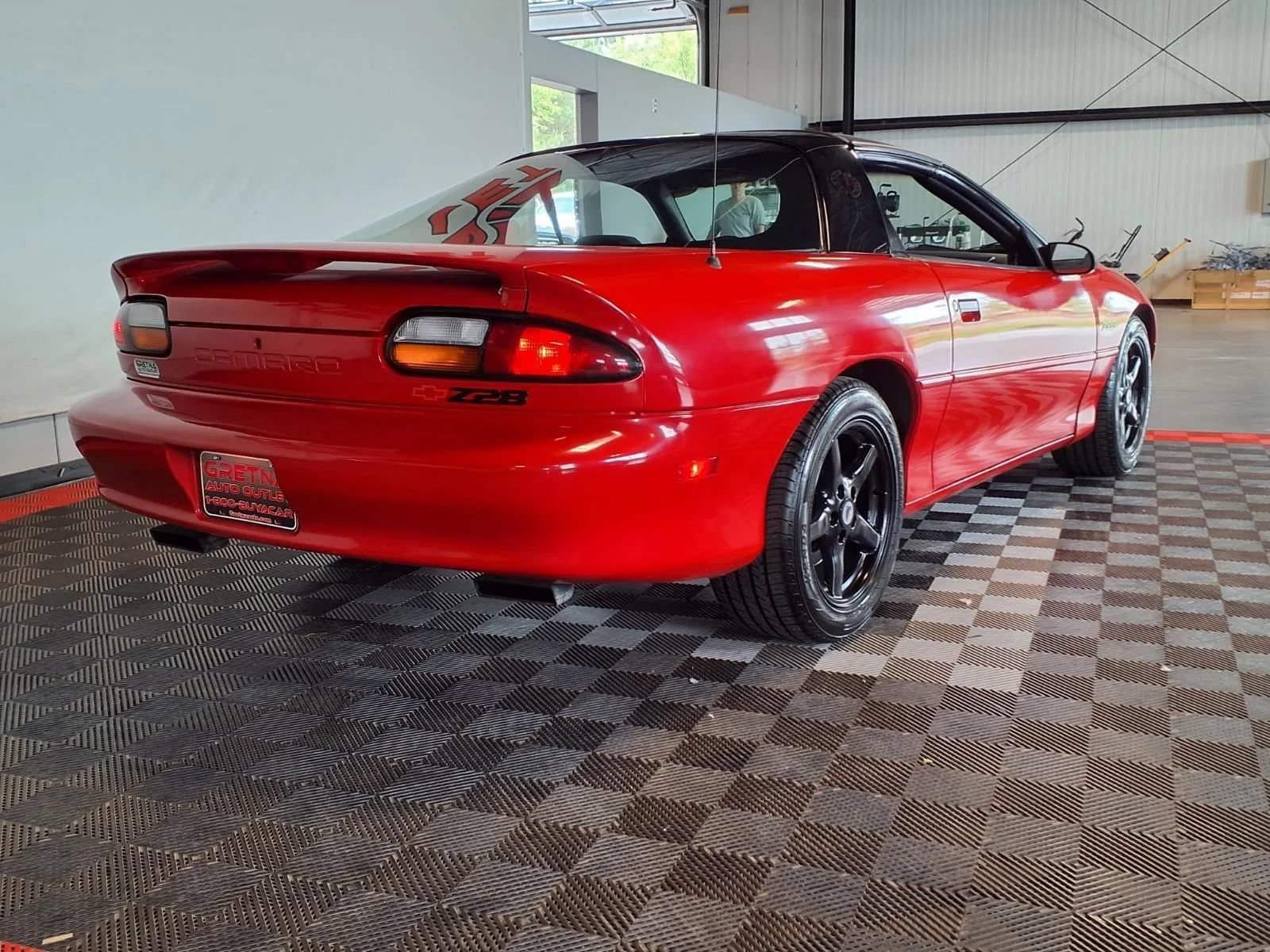 Used 1997 Chevrolet Camaro Z28 w/ Preferred Equipment Group 2 RWD image 7