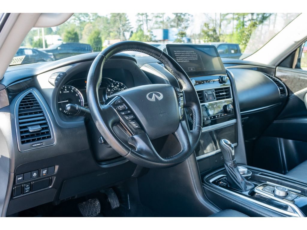 Used 2024 INFINITI QX80 Luxe image 10