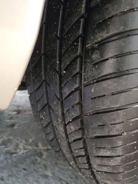 Used 2010 Hyundai Elantra GLS image 29