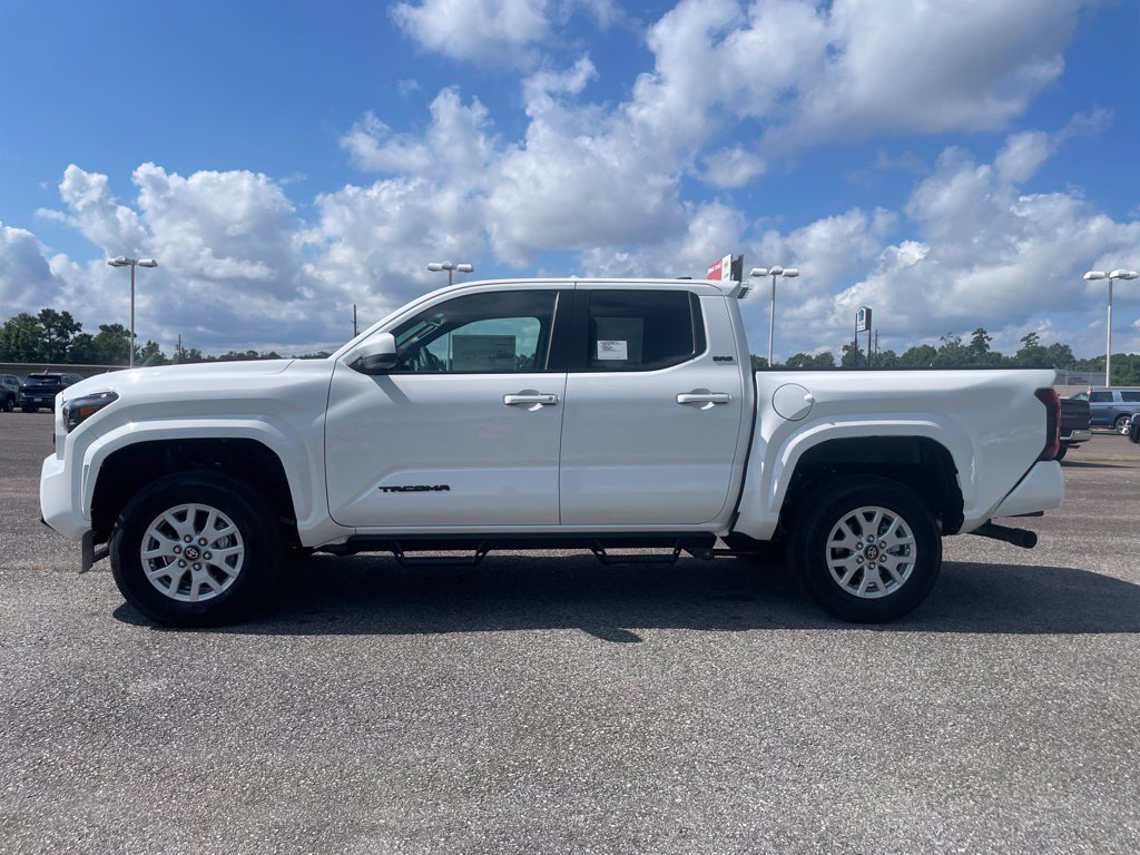 New 2026 Toyota Tacoma SR5 AWD/4WD image 4