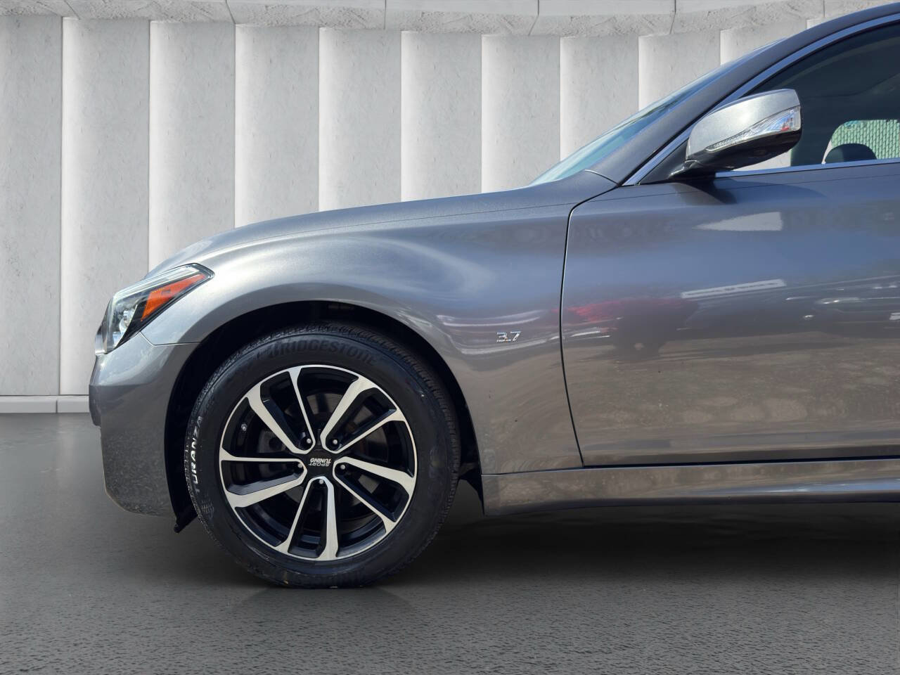 Used 2015 INFINITI Q70 3.7 image 21