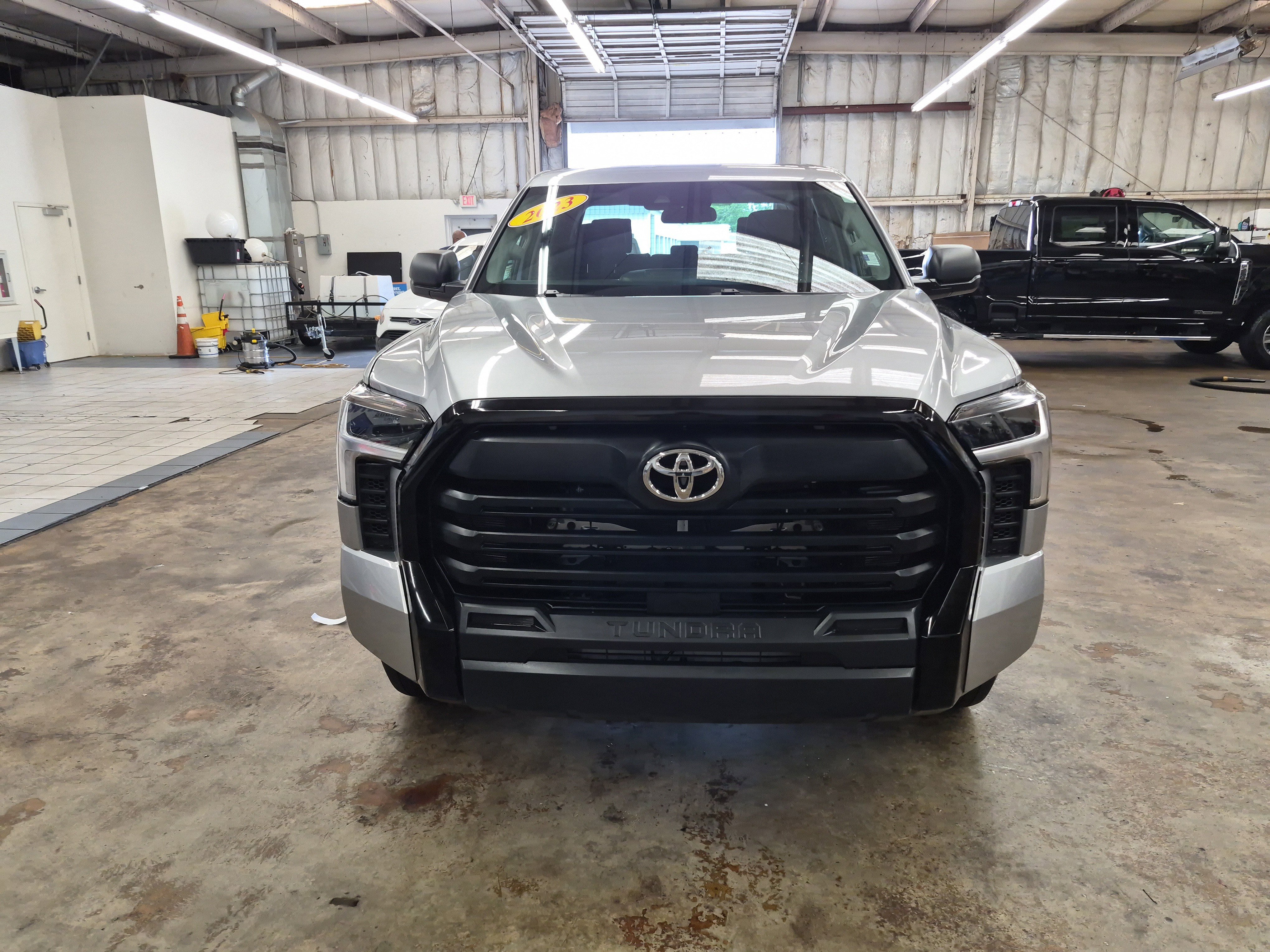 Used 2023 Toyota Tundra SR AWD/4WD image 3