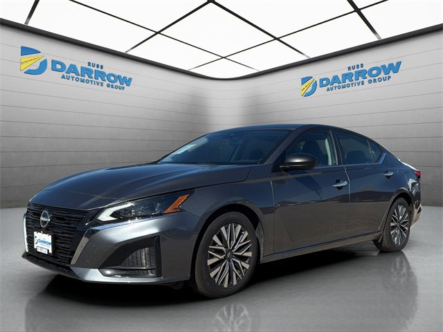 Certified 2024 Nissan Altima 2.5 SV image 1