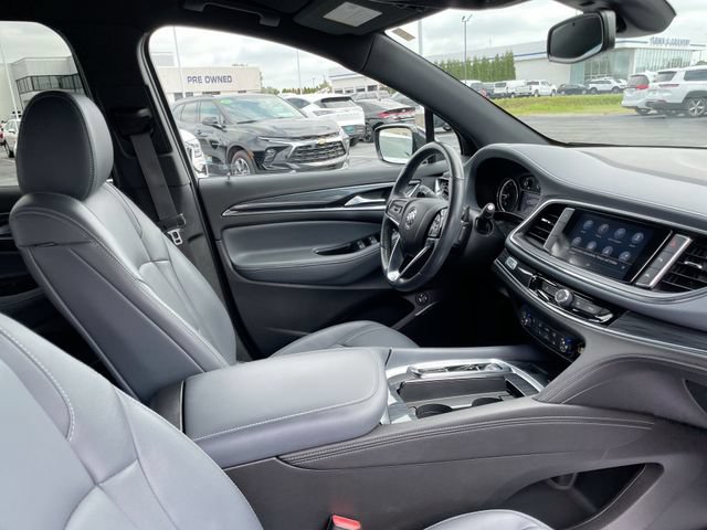 Certified 2022 Buick Enclave Essence w/ Sport Touring Edition FWD image 17