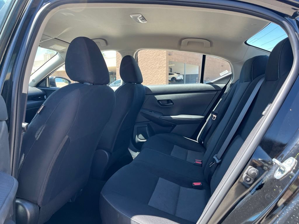 Used 2025 Nissan Sentra SV FWD image 17