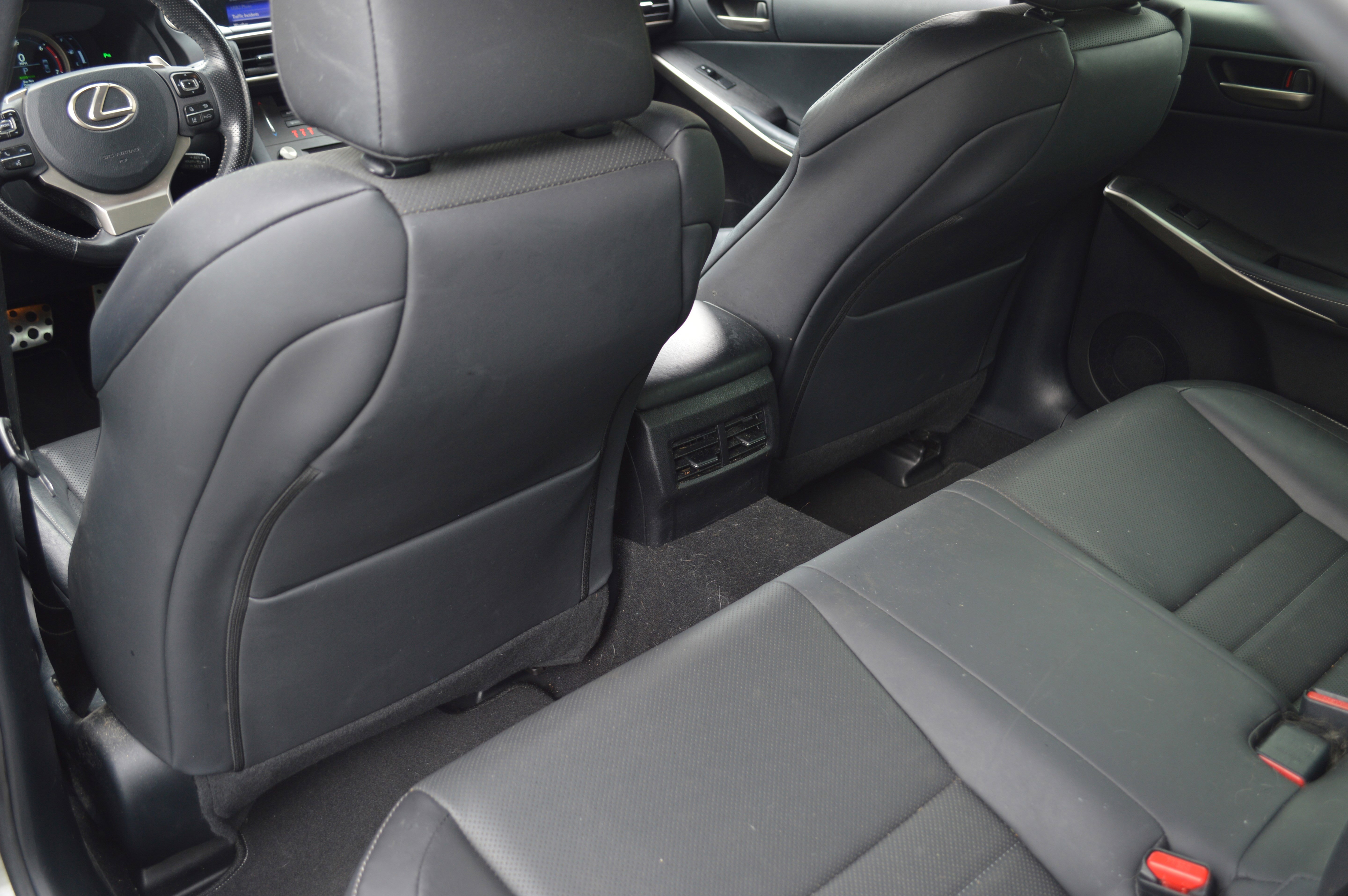 Used 2019 Lexus IS 300 F Sport w/ F Sport Package RWD image 32