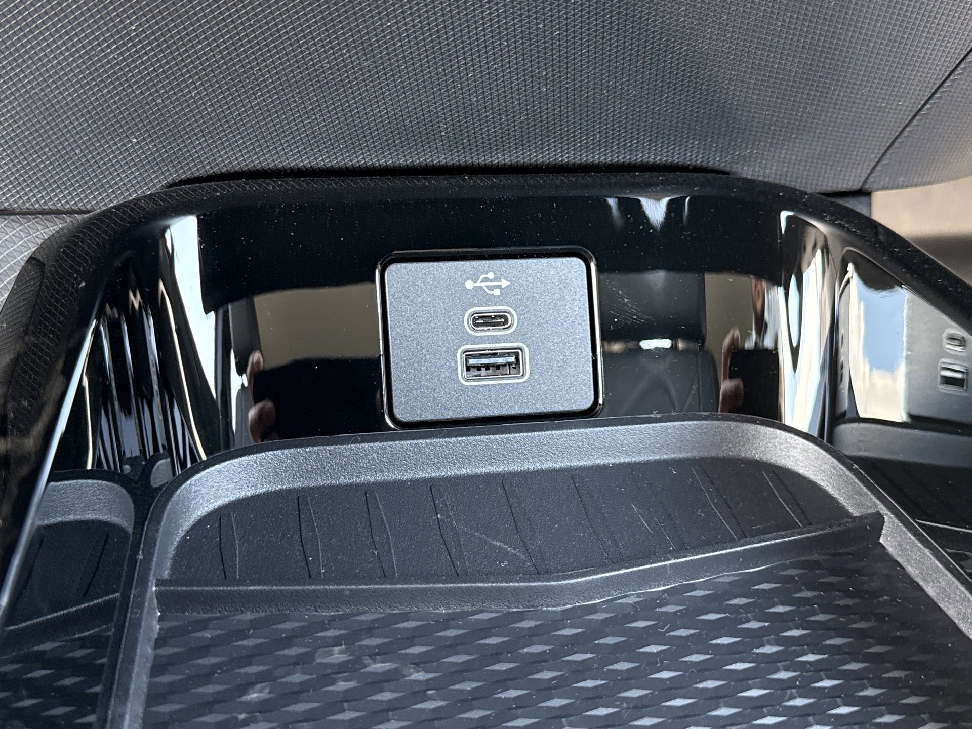 New 2025 Ford Mustang Mach-E Select w/ Interior Protection Package image 7