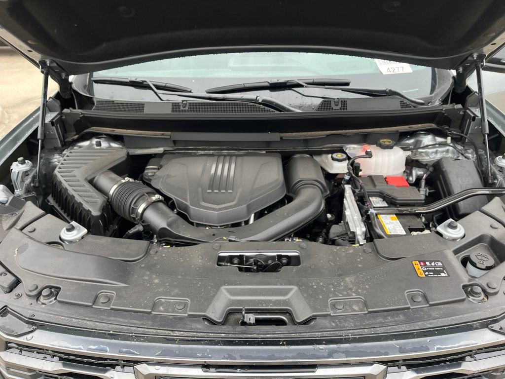 New 2026 GMC Acadia AT4 w/ LPO, Floor Liner Package image 26