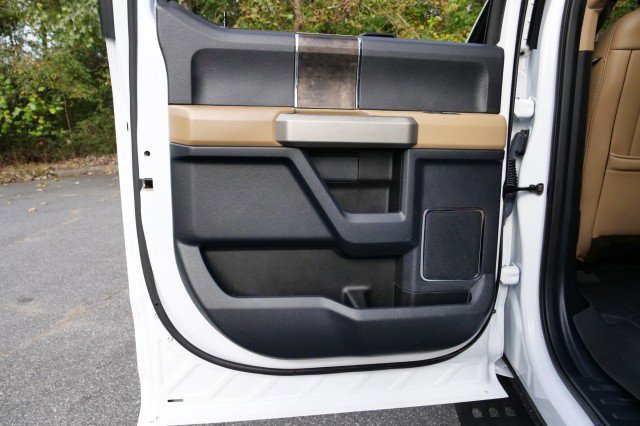 Used 2022 Ford F250 Lariat w/ Tremor Off-Road Package image 30