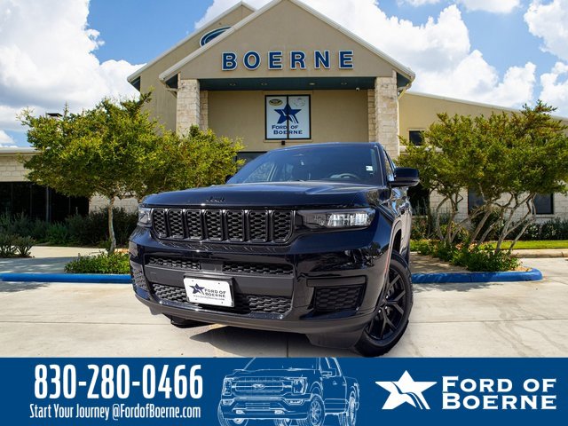 Used 2025 Jeep Grand Cherokee L Laredo image 1