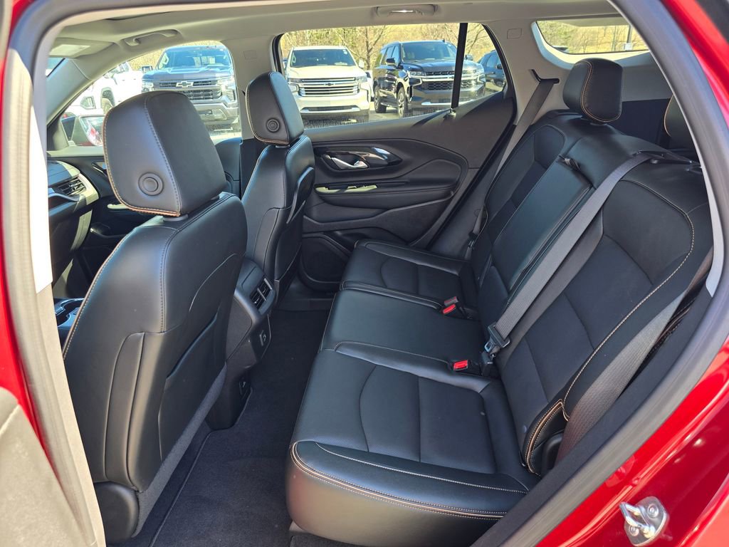 Certified 2024 GMC Terrain AT4 w/ Tech Package image 12
