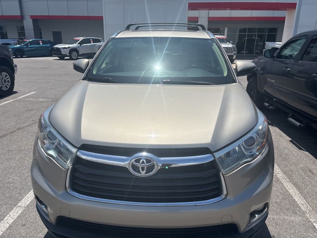 Used 2014 Toyota Highlander Limited FWD image 11