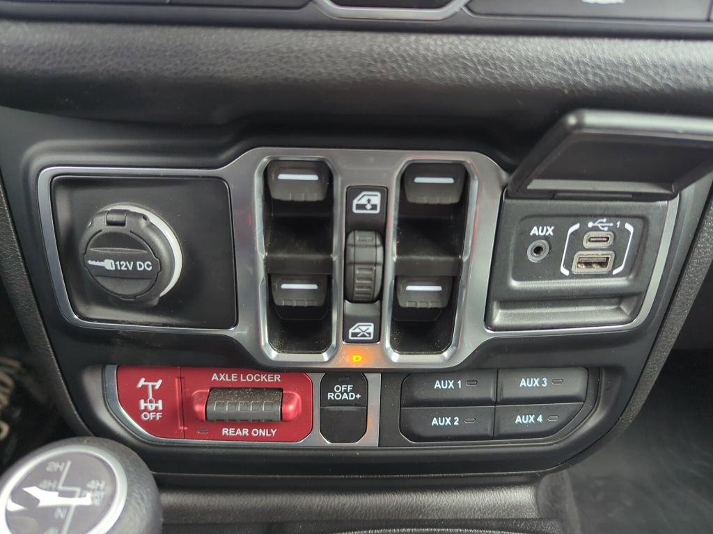 Used 2025 Jeep Wrangler Unlimited Sport S 4xe image 24