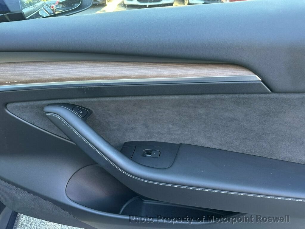 Used 2023 Tesla Model 3 Standard Range RWD image 6