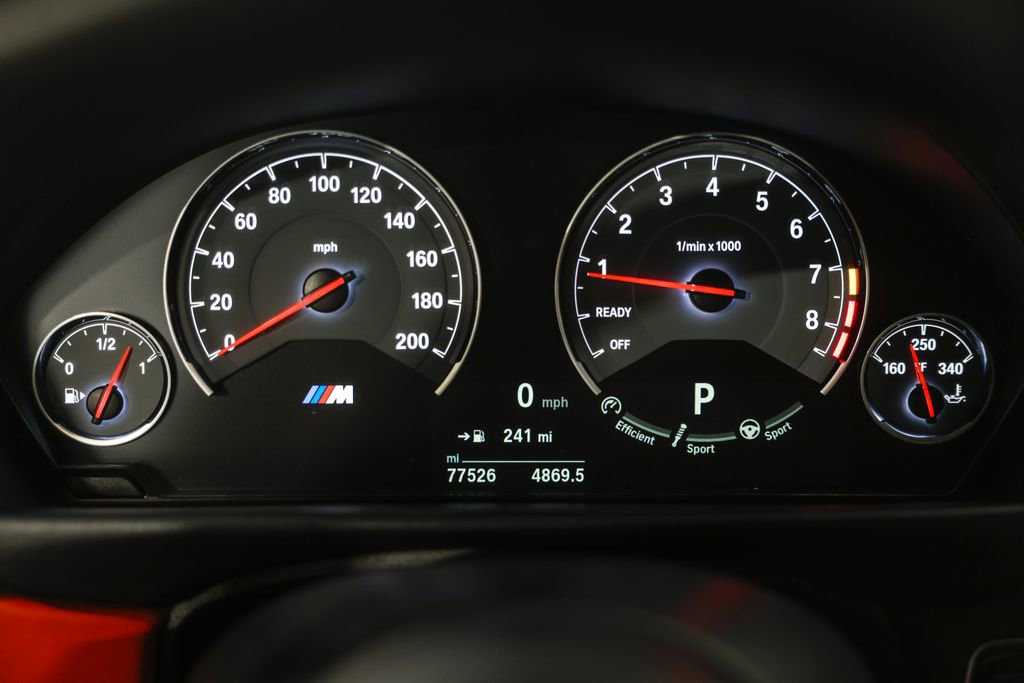 Used 2020 BMW M4 Coupe w/ Competition Package RWD image 33