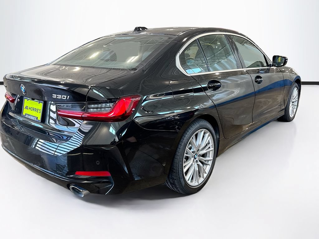 Used 2024 BMW 330i xDrive Sedan w/ Convenience Package AWD/4WD image 5