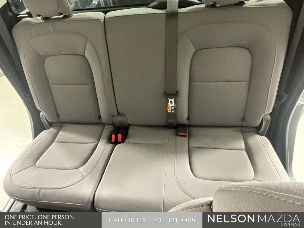 Used 2019 Chevrolet Colorado W/T w/ WT Convenience Package RWD image 26