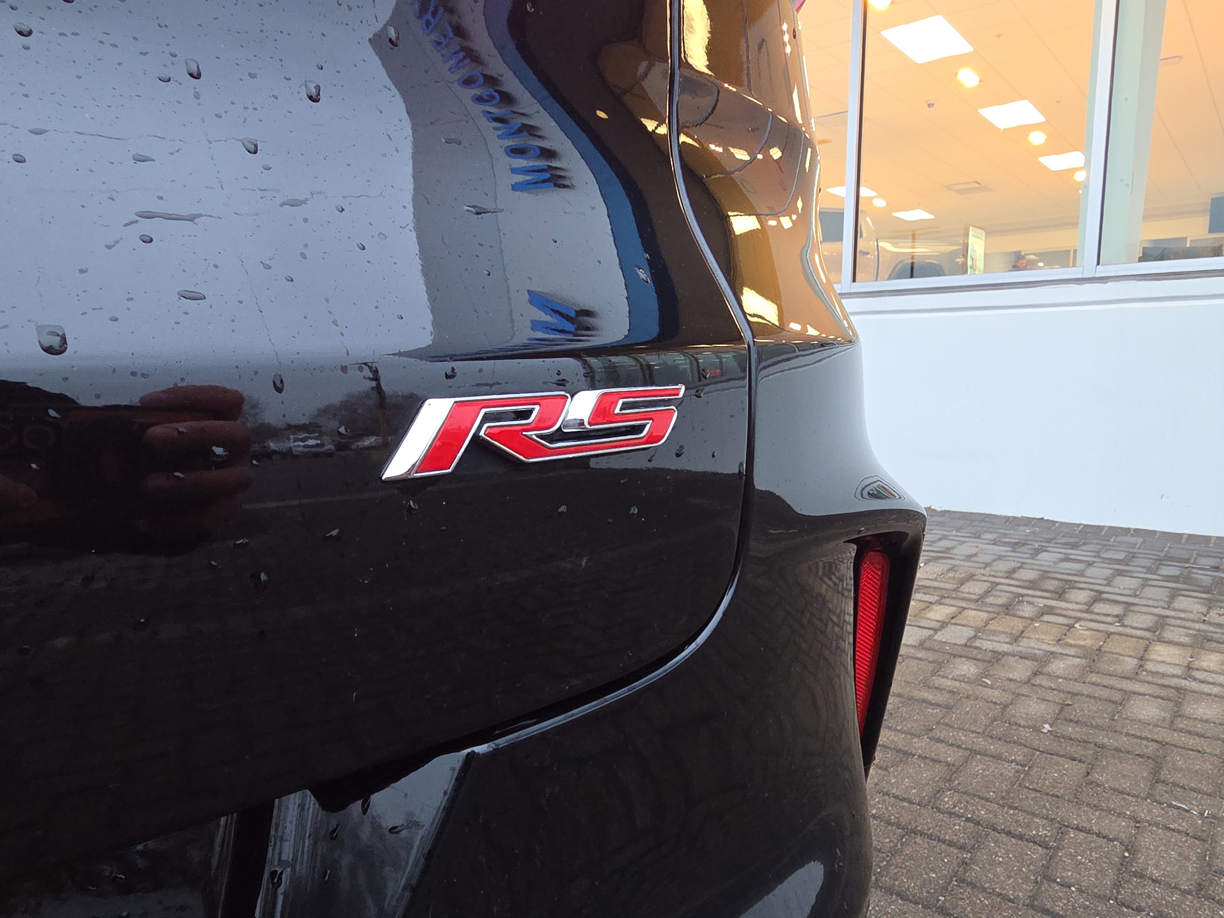 Used 2024 Chevrolet TrailBlazer RS w/ Convenience Package image 10