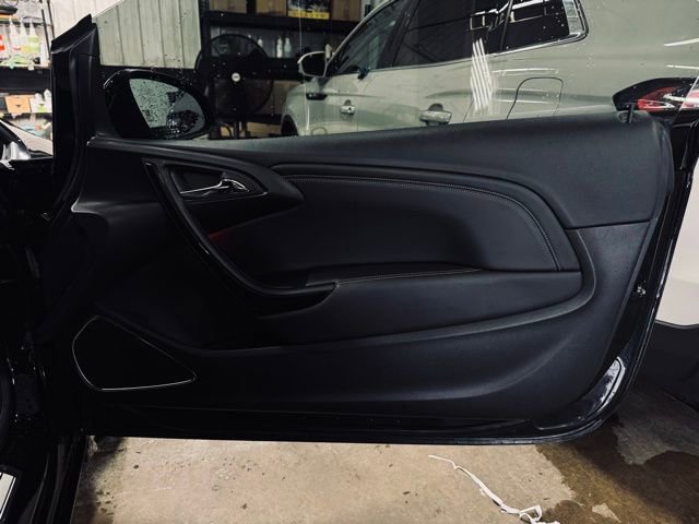 Used 2017 Buick Cascada Premium image 19