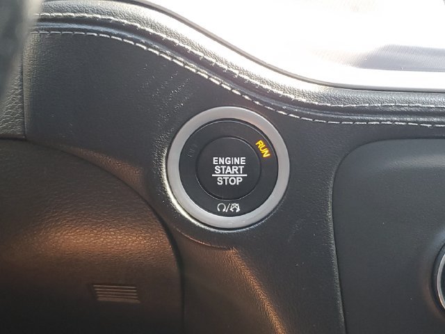 Used 2019 Dodge Charger SXT w/ Plus Group AWD/4WD image 28