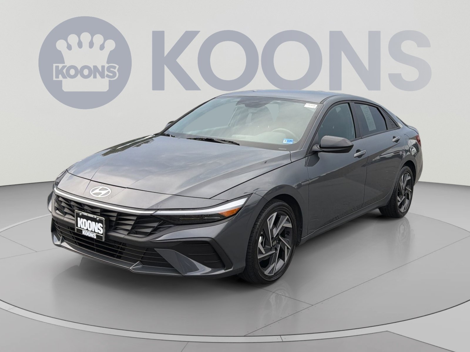 Used 2025 Hyundai Elantra SEL FWD image 1