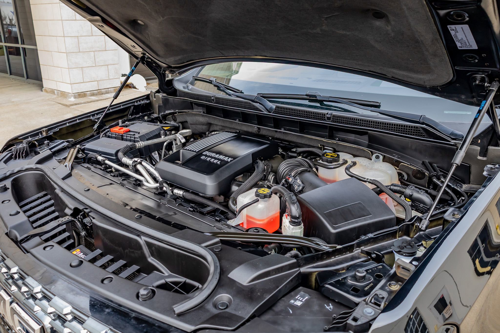 Used 2024 GMC Yukon Denali Ultimate AWD/4WD image 41