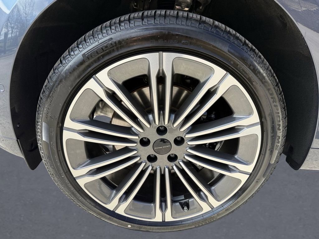 New 2026 Land Rover Range Rover Sport Dynamic SE image 8