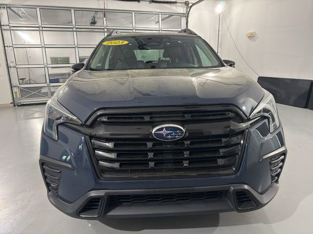 Used 2023 Subaru Ascent Onyx Edition AWD/4WD image 2