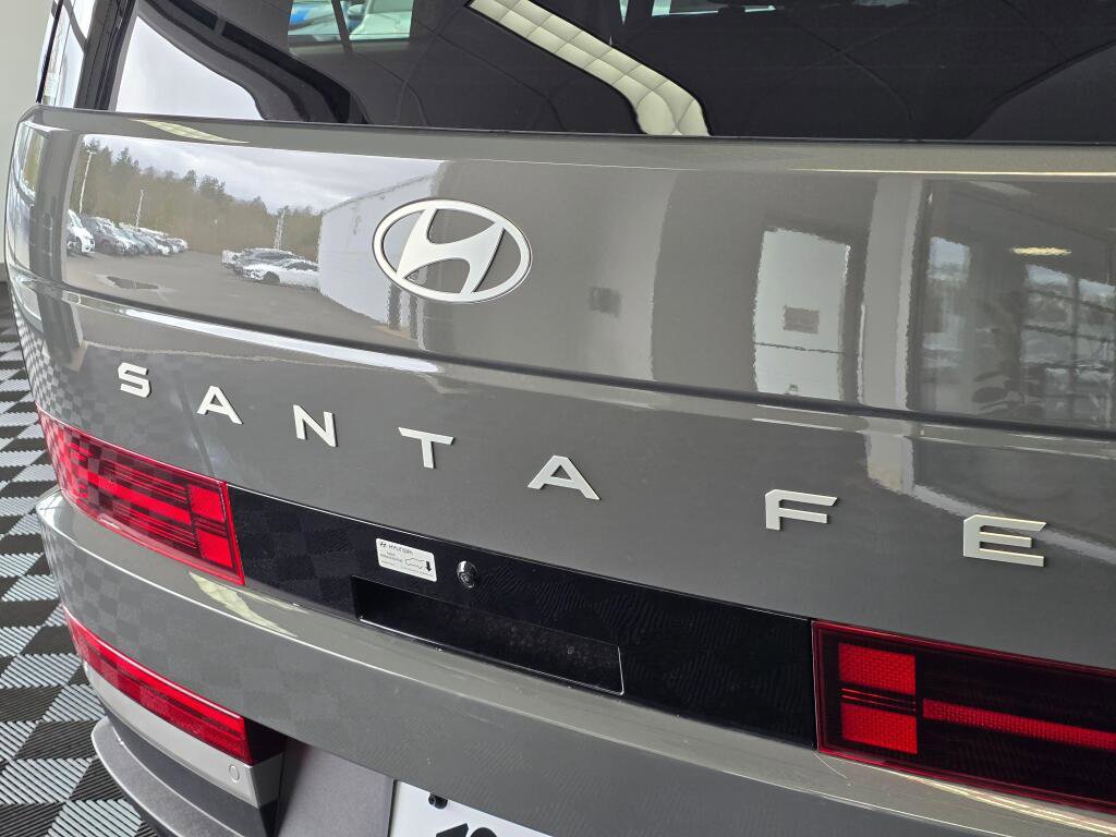 New 2026 Hyundai Santa Fe Limited image 15