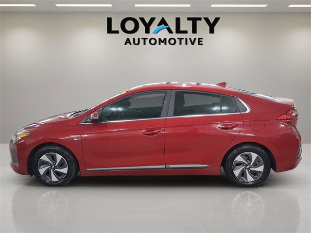 Used 2019 Hyundai Ioniq SEL image 2