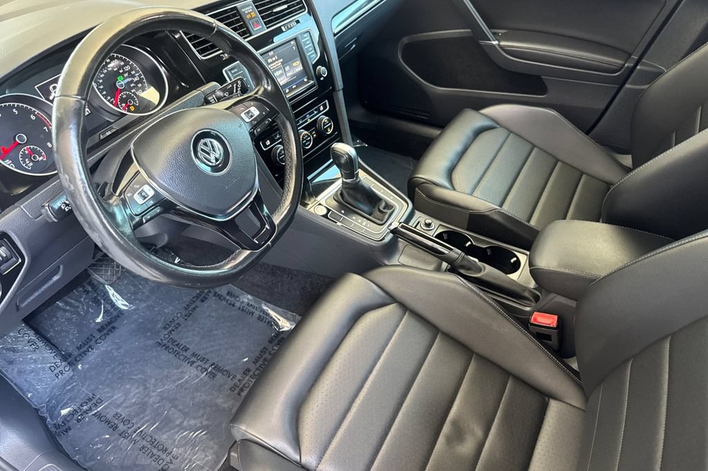 Used 2017 Volkswagen Golf SEL FWD image 8