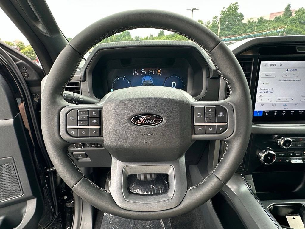 New 2026 Ford F150 XLT w/ Equipment Group 302A MID AWD/4WD image 8